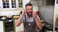 Selena plus Chef S03E04 XviD-AFG EZTV Selena plus Chef S03E04 XviD-AFG EZTV