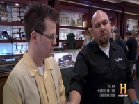 Pawn Stars S07E23 Comic Con iNTERNAL 480p x264-mSD [eztv]
