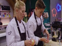 Top Chef Family Style S01E01 480p x264-mSD EZTV