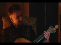 1670 S01E03 480p x264-mSD EZTV