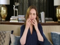 Celebrity Animal Encounters 2018 S01E07 480p x264-mSD [eztv]