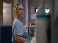 Casualty S35E13 480p x264-mSD EZTV