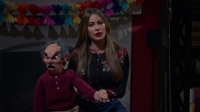Modern Family S10E22 720p WEB H264-METCON [eztv]