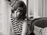 Discovering S05E10 Claudia Cardinale 480p x264-mSD [eztv]