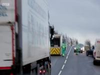Paramedics on Scene S02E01 480p x264-mSD EZTV Paramedics on Scene S02E01 480p x264-mSD EZTV