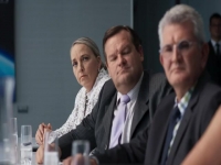 Professionals S01E05 480p x264-mSD EZTV Professionals S01E05 480p x264-mSD EZTV