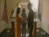 Legacies S02E11 iNTERNAL 480p x264-mSD [eztv]