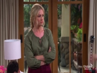 The Neighborhood S02E02 480p x264-mSD [eztv]