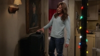 Mom S05E03 iNTERNAL 720p WEB x264-BAMBOOZLE[eztv]