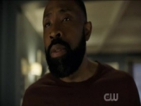 Black Lightning S03E10 480p x264-mSD [eztv]