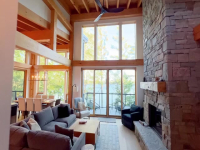 Lakefront Luxury S04E26 480p x264-mSD EZTV