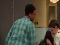 Ravens Home S03E23 iNTERNAL 480p x264-mSD [eztv]