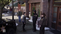 Resident Alien S01E02 1080p HEVC x265-MeGusta EZTV