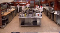 Hells Kitchen US S16E05 REPACK PROPER 720p HDTV x264-W4F[eztv]