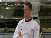 Hells Kitchen US S19E04 480p x264-mSD EZTV