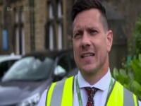 Secrets Of The Driving Test S01E02 480p x264-mSD [eztv]
