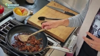 The Kitchen S26E01 Heartwarming Harvest XviD-AFG EZTV