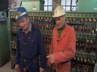 Flog It S16E28 480p x264-mSD [eztv]