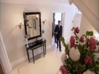 Selling London S01E07 480p x264-mSD [eztv]