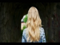 Riviera S02E01 INTERNAL 480p x264-mSD [eztv]