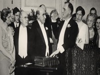 FDR S01E01 480p x264-mSD EZTV