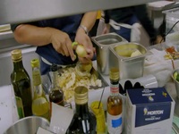 Top Chef S20E03 480p x264-mSD EZTV Top Chef S20E03 480p x264-mSD EZTV