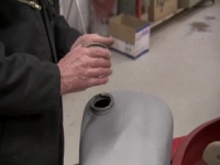 Combat Dealers S02E02 480p x264-mSD [eztv]