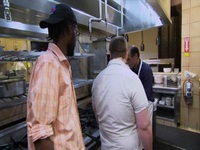 Hells Kitchen US S20E13 480p x264-mSD EZTV