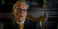 McDonald And Dodds S02E01 720p HEVC x265-MeGusta EZTV