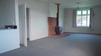 Renters S10E03 XviD-AFG EZTV Renters S10E03 XviD-AFG EZTV