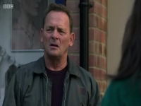 EastEnders 2020 12 24 480p x264-mSD EZTV