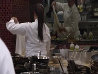 Hells Kitchen US S20E14 480p x264-mSD EZTV