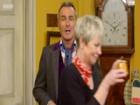 Curiosity UK S01E11 480p x264-mSD [eztv]