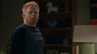 Modern Family S11E12 iNTERNAL 720p WEB H264-AMRAP [eztv]