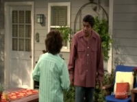 George Lopez S03E27 480p x264-mSD [eztv]
