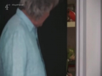 Gogglebox S16E11 480p x264-mSD EZTV Gogglebox S16E11 480p x264-mSD EZTV