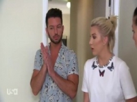 Growing Up Chrisley S01E08 480p x264-mSD [eztv]