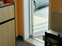 Kitchen Commando S01E10 480p x264-mSD EZTV