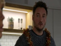 Eastenders 2021 12 20 480p x264-mSD EZTV