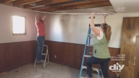 First Time Flippers S05E10 Competitive Construction HDTV x264-CRiMSON[eztv]