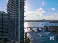 Siesta Key S05E10 480p x264-mSD EZTV