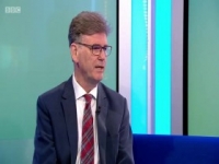 HealthCheck UK Live S01E02 480p x264-mSD [eztv]