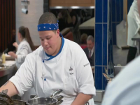 Hells Kitchen US S23E10 480p x264-mSD EZTV Hells Kitchen US S23E10 480p x264-mSD EZTV