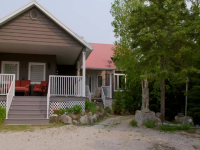 Lakefront Luxury S04E12 480p x264-mSD EZTV