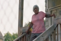 The Chi S02E03 WEB H264-MEMENTO [eztv]