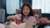 Dancing Queens S01E04 720p WEB h264-EDITH EZTV Dancing Queens S01E04 720p WEB h264-EDITH EZTV