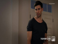 Tyler Perrys The Oval S05E14 480p x264-mSD EZTV