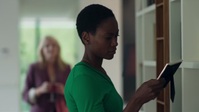Showtrial S01E03 720p HEVC x265-MeGusta EZTV