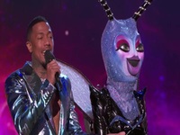 The Masked Singer S07E03 480p x264-mSD EZTV