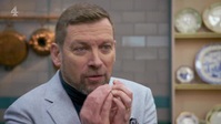 Bake Off The Professionals S06E07 XviD-AFG EZTV